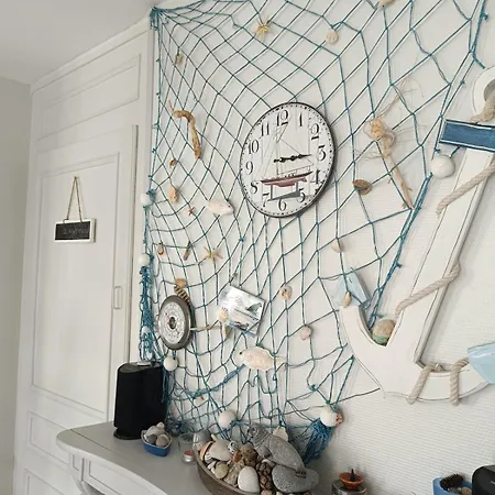 Petite Maison De Pecheur La Chandaste Holiday home